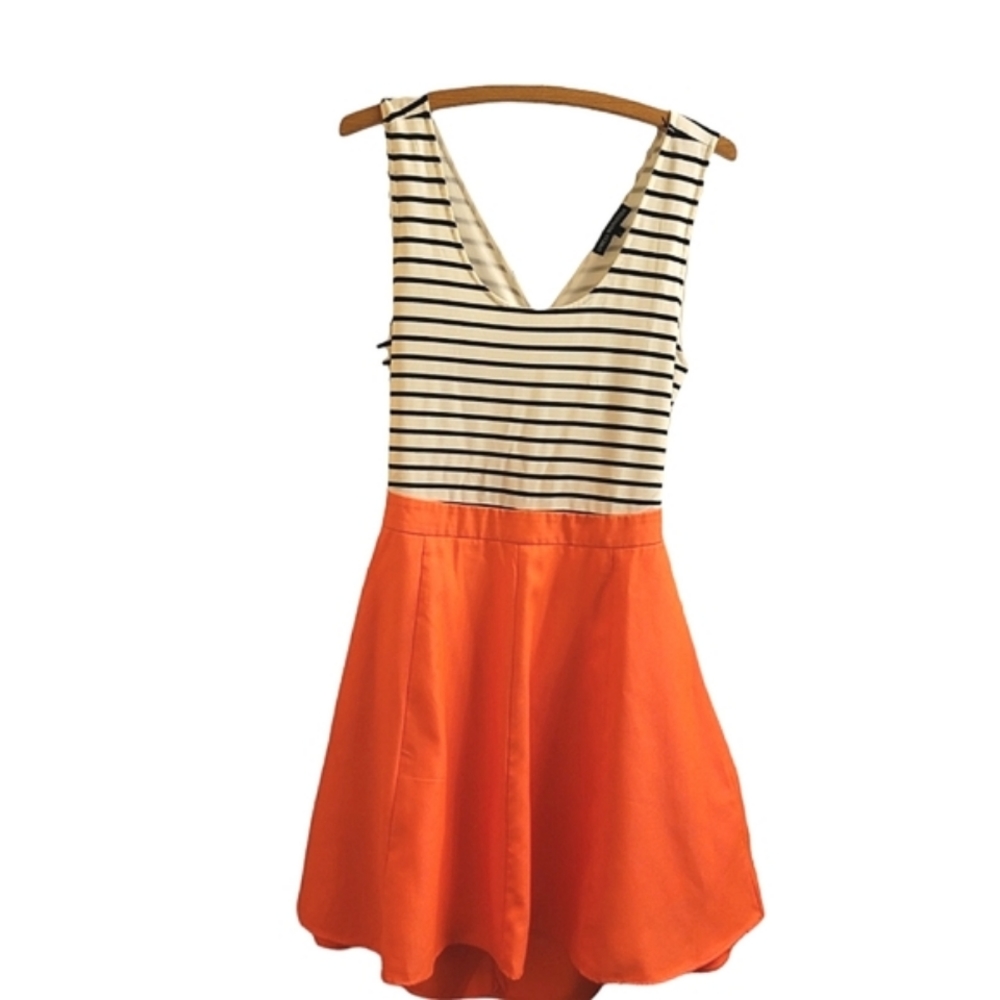 🎉 5 for $25 - Cross back dress